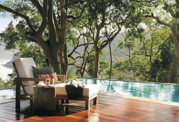 tengerparti_haz_teraszburkolat_lampaval