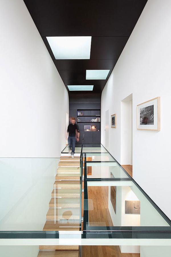 akberendezes_luxemburgi_haz