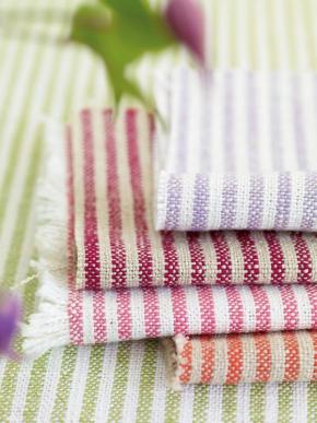 designers_guild_essential_kollekcio_hephaistos_lakastextil_tapeta_butor