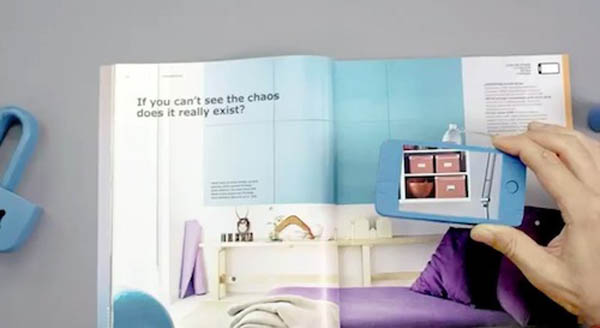 2013 Ikea katalógus kiterjesztett valóság