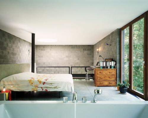 Dolgozósarok a hálószobában