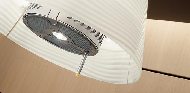 Elica páraelszívó beépített lámpával