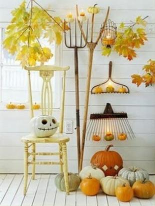 Halloween dekoráció és őszi termések