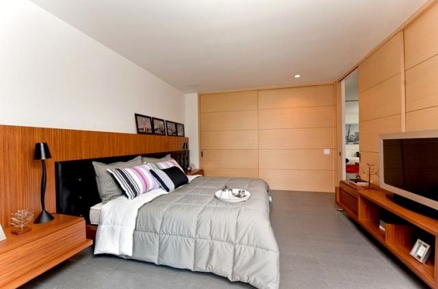 Tolóajtós hálószoba