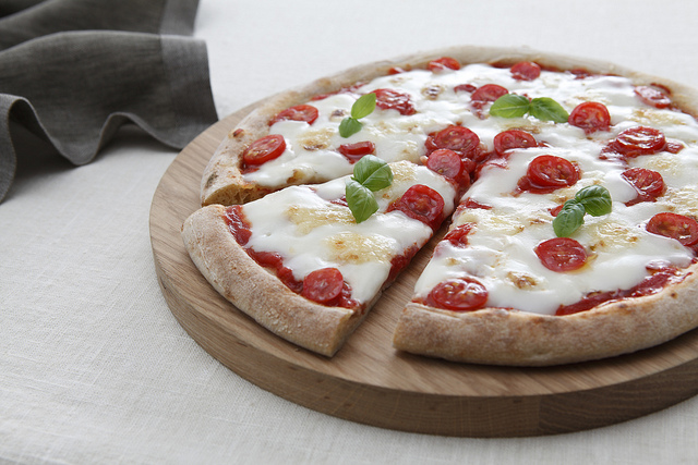 Gyorsfagyasztott pizza gyors felmelegítése