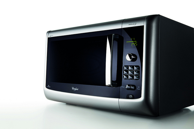 Whirlpool Family Chef mikrohullámú sütő