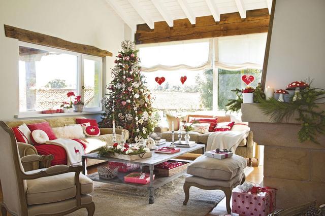 Karácsonyi hangulatú mediterrán nappali