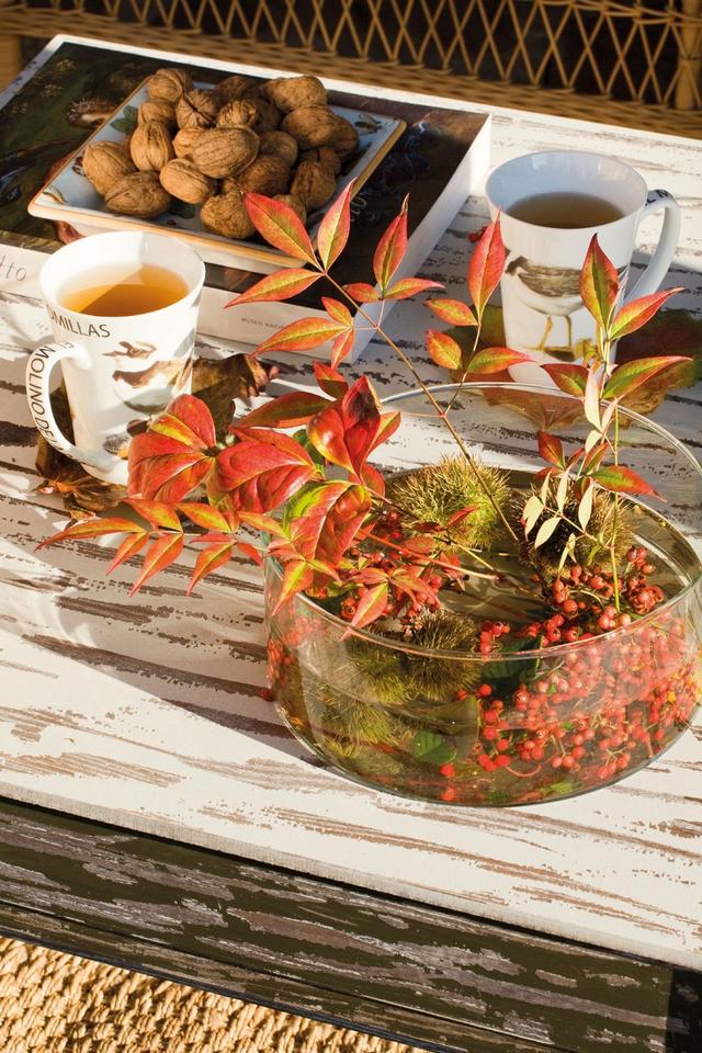 Őszi asztaldekoráció őszi termésekkel