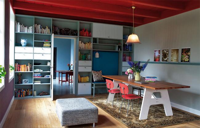 Modern étkezőasztal indusztriális székekkel