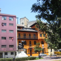 Bauhaus házak, középületek Bauhaus házak, középületek