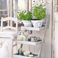 Shabby chic stílusú kültéri virágtartó Shabby chic stílusú kültéri virágtartó