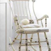 Shabby chic stílusú kopott hintaszék Shabby chic stílusú kopott hintaszék